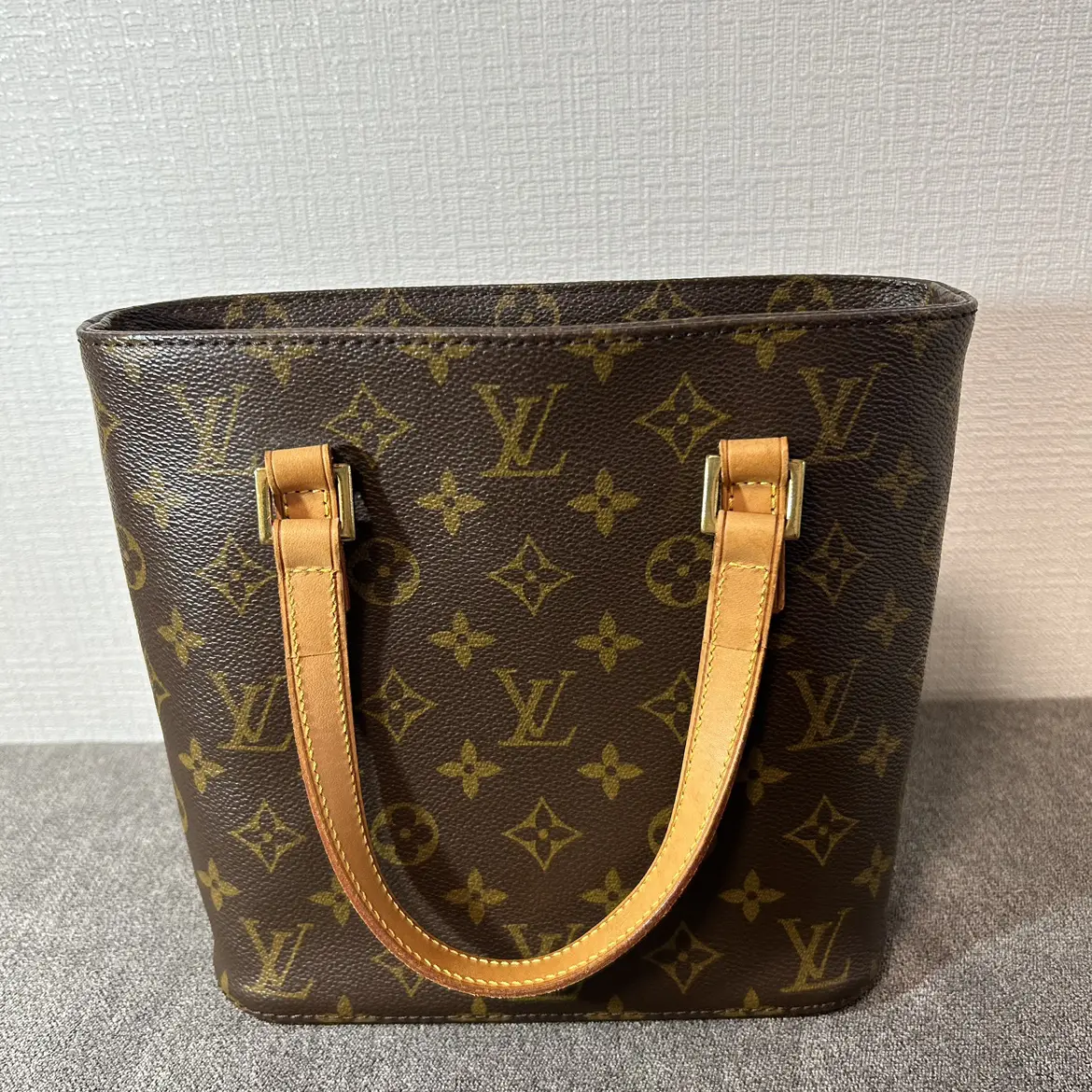 LOUIS VUITTON ヴァヴァンPM