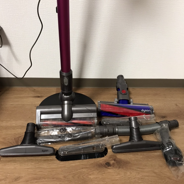 dyson コードレスクリーナー