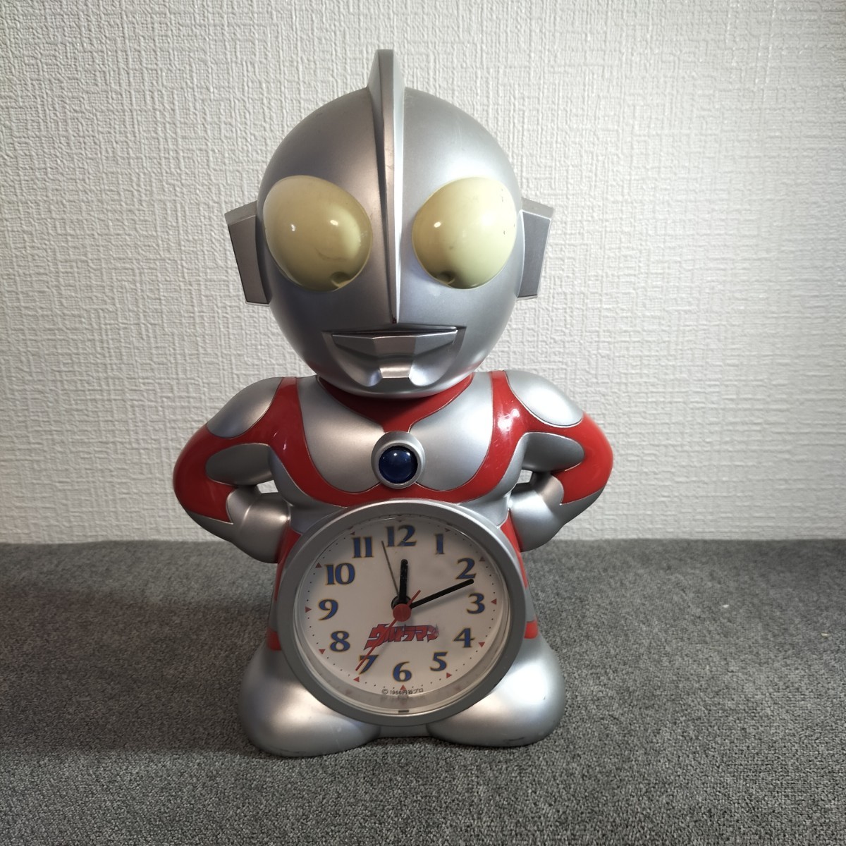 セイコー 円谷プロ ウルトラマン 目覚まし時計