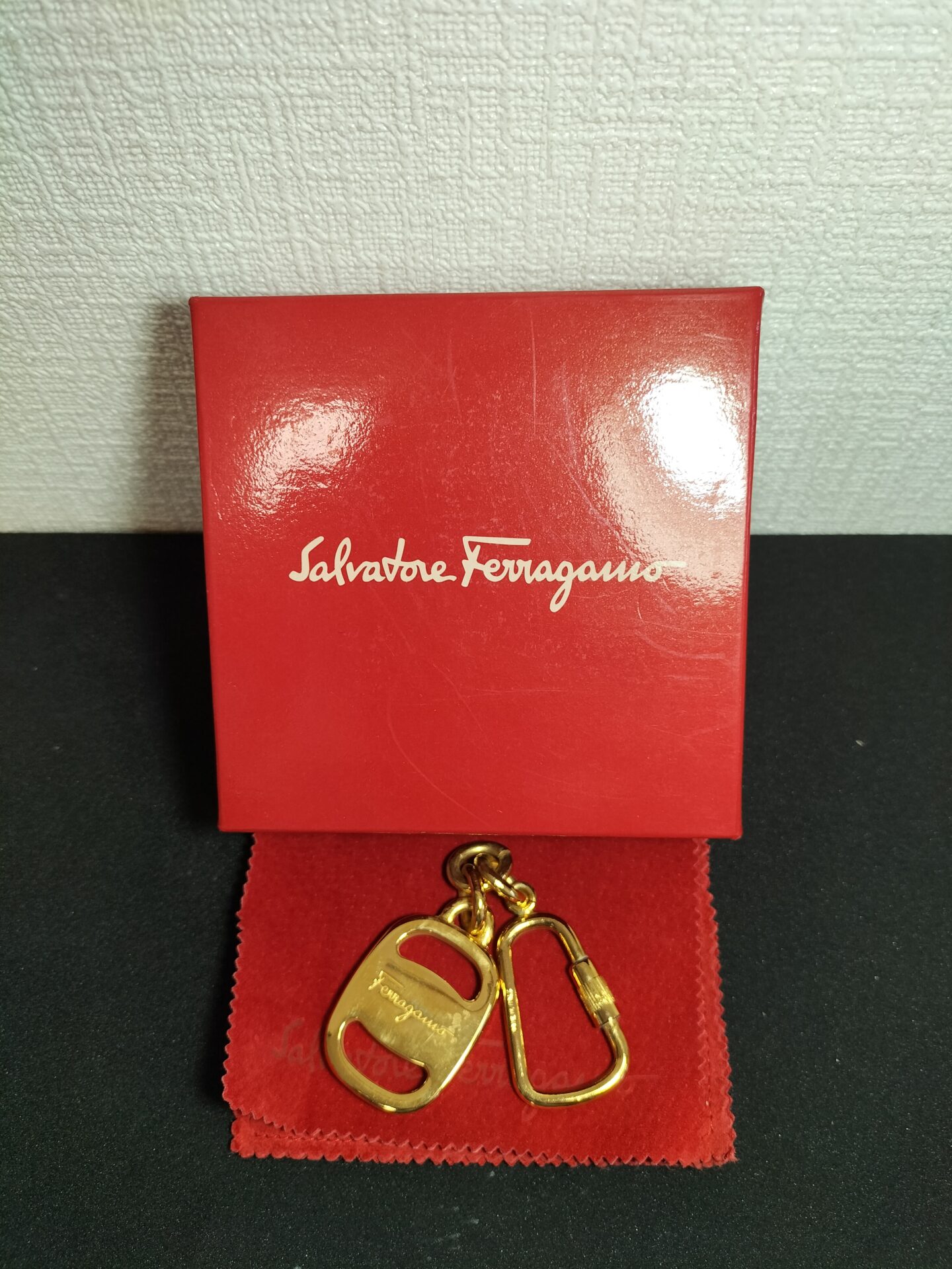 Salvatore Ferragamo サルバトーレ フェラガモ キーリング キーホルダー チェーン