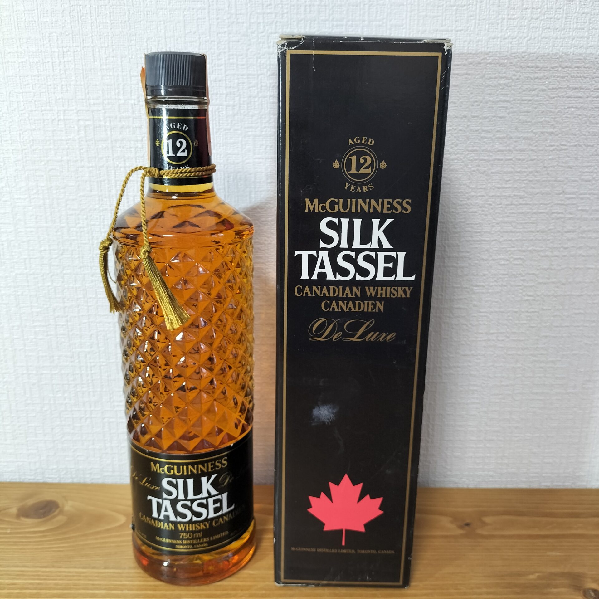 SUNTORY サントリー お酒 ウィスキー カナディアンウィスキー ロイヤル SILK TASSEL シルクタッセル