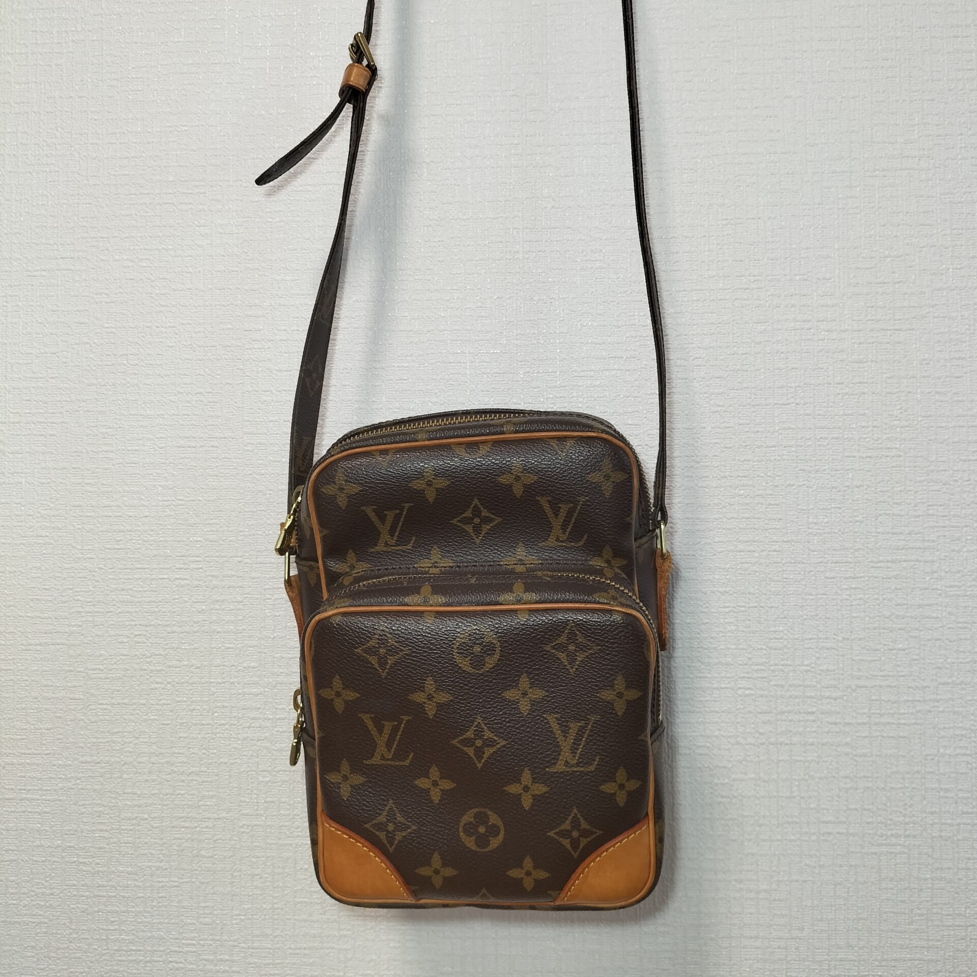 LOUIS VUITTON ルイ ヴィトン モノグラム アマゾン ショルダーバッグ M45236